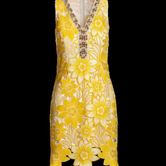 Boston Proper Yellow Embellished Neckline Two Tone Lace Shift Dress Size 12 - Picture 3 of 4